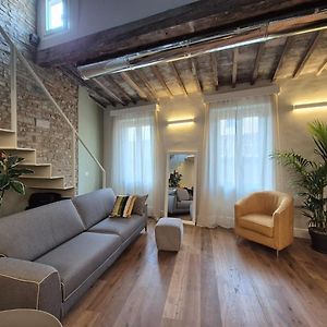 Appartement met Vier Kamers